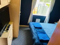 4-Bed Seaside Caravan Free Wifi Pet Friendly Skegness