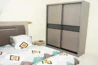 DAA DINGBE SUITES - Luxury Two Bedroom Apartment #3 Các khách sạn ở 