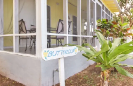 Buttercup Family Cottage beautiful beach, great snorkeling spot across the road