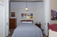 Historic "Battle House" Apartment - Uptown Columbus