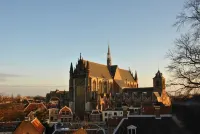 The old store: a completely renovated apartment in the center of Leiden - 4-Star