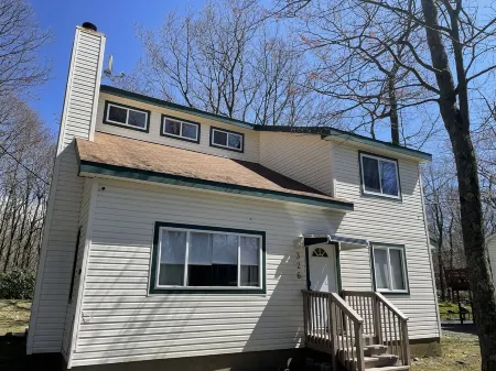 ZenNature with hottub & pet friendly Отели рядом с достопримечательностью «Community Church»