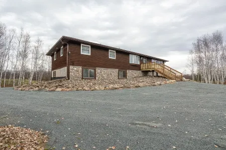Sauna & Cabin 1 Hour North of the Twin Cities!