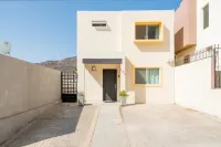 Cute, cozy, and relaxing home near the beach in Ensenada! No club noise!