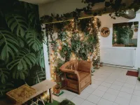 4-bedroom apartment with balcony