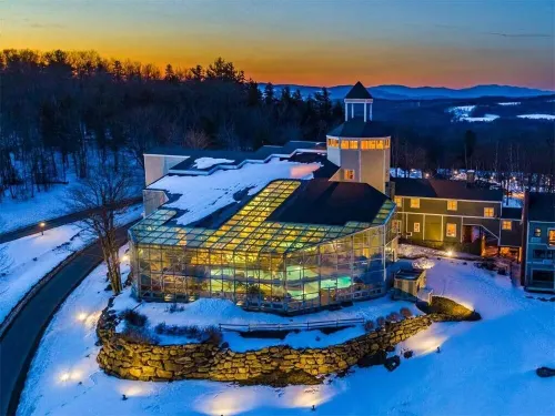 Gunstock House Winter Retreat. Hotels in Laconia