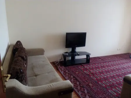 Downtown Apartment Ashgabat Отели рядом с достопримечательностью «Монумент Нейтралитета»