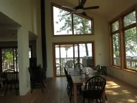Lakefront Retreat near Saratoga Racetrack, SPAC