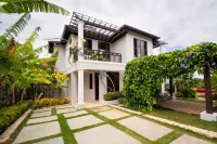 Luxurious & Comfortable near Town & Beaches
