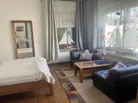 Moly 2 accommodation with garden