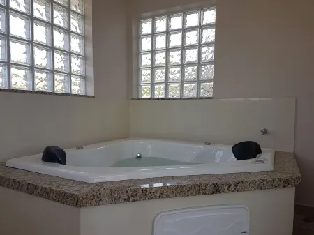 House with Heated Pool. Santa Bárbara Resort Residence #Casadecampo131