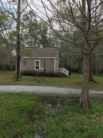 Beautiful New Cottage 50 Minutes North Of New Orleans In Country Setting