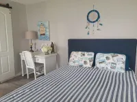 Bella Vista - Waterfront Getaway, Kayaks, fishing & Close to Topsail Beaches!