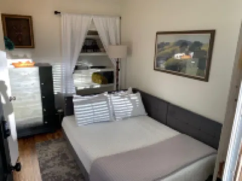 Charming getaway close to beaches
