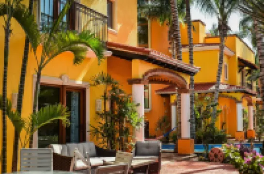 6 bed6 bath PVT Villa ,10M sqft Maid,,Pvt.Pool,Exotic Landscape, Family Escape