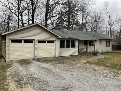 On the University of the South campus, Sewanee, TN. Hotels in Sewanee