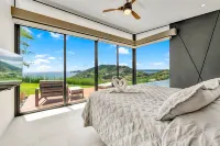 Picture-Perfect Ocean-View Villa – Ideal for Families & Relaxation