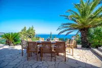 LUXURIOUS VILLA, INCREDIBLE SEA VIEW, SWIMMING POOL