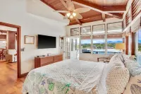 Luxe Private Cliffside Getaway at Kalapaki Beach