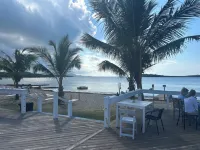 Cozy 1-bedroom condo with Pool and AC in charming Christiansted. Walk to Beach.