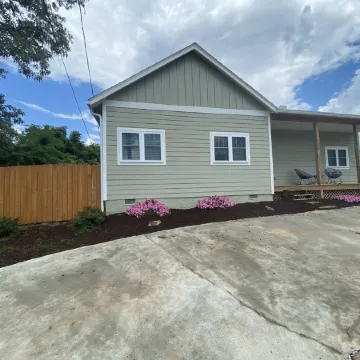 Have the Best of Both: Quick Access to Downtown Brevard & Pisgah Forest.