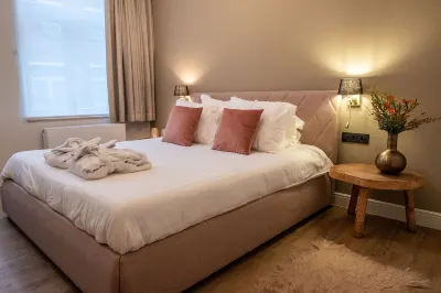 Holiday Home Relax With Sauna, Jacuzzi and Sunshower in Ypres