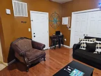 Large 3 brm 2 bth, Near EWR/NYC/Prudential Center and Penn Station