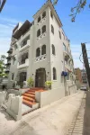 #4 - Charming Spanish Colonial Apartment - Miramar Hotels in Miramar
