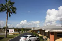 Prince of Wales Motel Hotels in Lake Wales