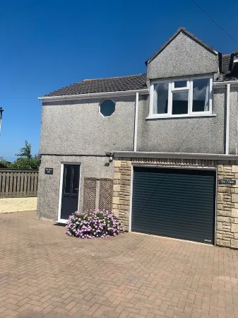 Peaceful Location Less Than One Mile From Beautiful Beaches Отели в г. Хейл