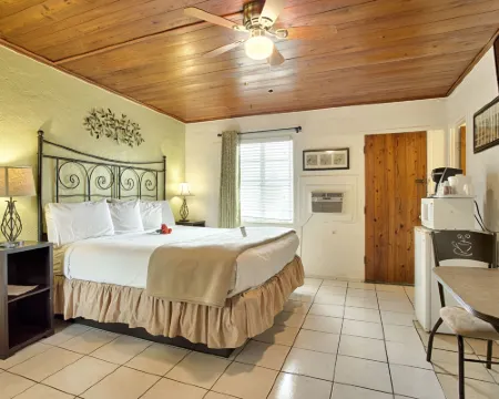 Island Breeze Inn - Venice Hotels in Venice