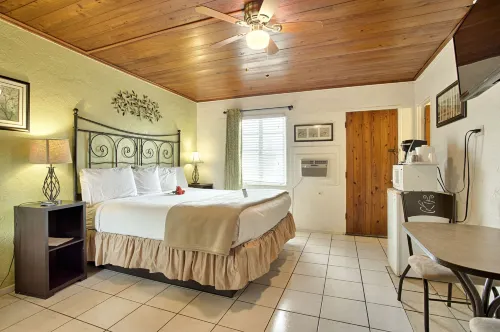 Island Breeze Inn - Venice Hotels in Venice