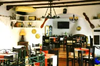 Villa Columbus Rooms and Restaurant - breakfast