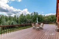 Alaska Grizzly Lodge