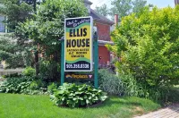 Ellis House Bed & Breakfast