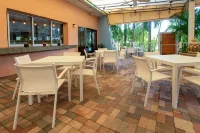 Victoria Park Hotel