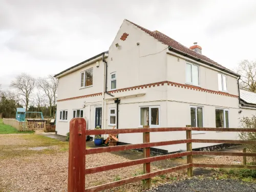 Aditum Cottage - Homestays