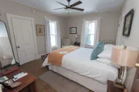 LimeRock Inn Hotels in Rockland