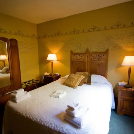 McMenamins Hotel Oregon