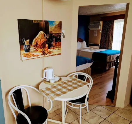 Hotel Motel Granby Отели рядом с достопримечательностью «Theatre Palace de Granby»