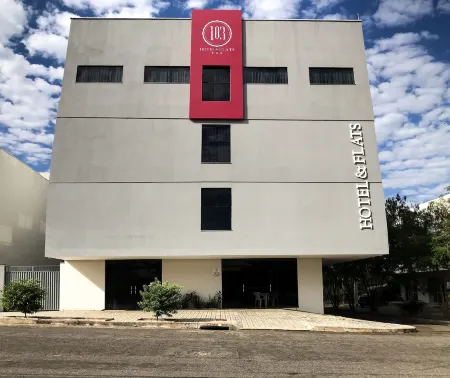 103 Hotel & Flats Отели в г. Палмас