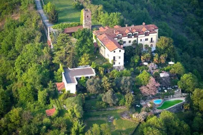 Castello San Giuseppe Hotel in zona Campo Sportivo di Bienca (fraz. Chiaverano)