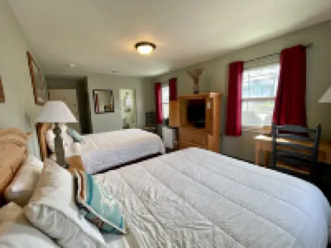 Rugged Country Lodge Hotels in Pendleton