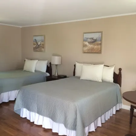 The Chatham Motel