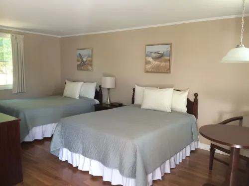 The Chatham Motel