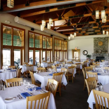 The Inn at Glenora Wine Cellars Отели в г. Старки