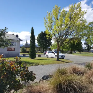 High Country Motel & Backpackers