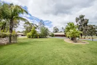 Sportslander Motor Inn Hotels in Moama