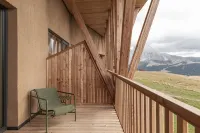 Icaro Hotel - Mountain view