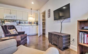 Quaint Kanab Casita - 3 Mi to the Heart of Town!